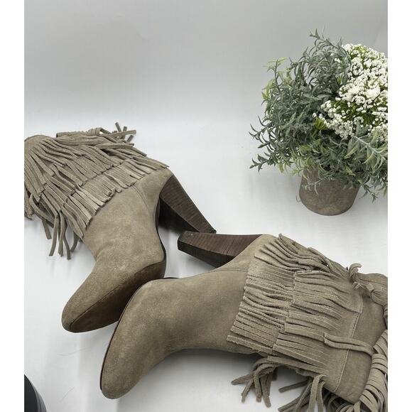 Joie Rockefeller Urban Cowgirl Triple Fringe Beige Suede Heel Boots Sz 41/10.5 - Picture 8 of 16